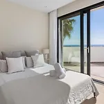 فيلة Vacation Marbella I Paraiso The View, 6 Bdr, Modern Villa, Infinity Heated Pool, Gated Community, Cinema Room, Sea View, Golf Courses *