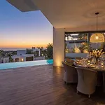 فيلة Vacation Marbella I Paraiso The View, 6 Bdr, Modern Villa, Infinity Heated Pool, Gated Community, Cinema Room, Sea View, Golf Courses *